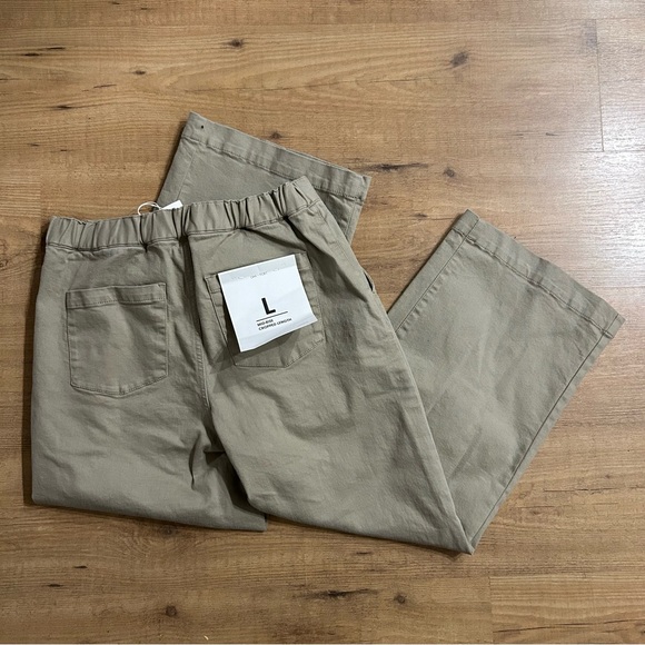 Oak + Fort Cropped Wide Leg Pant - Picture 1 of 6